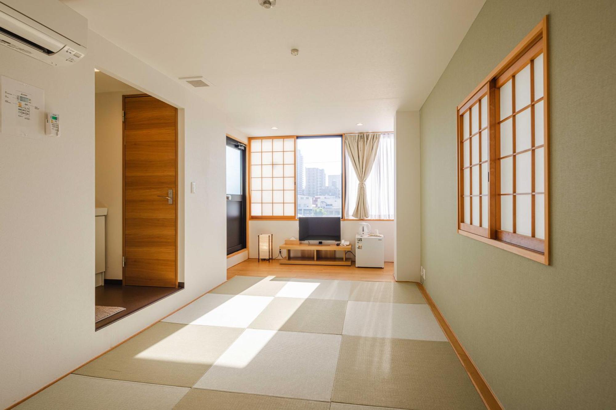 Miro Hotel Momodanikoen-Mae Ōsaka Zimmer foto